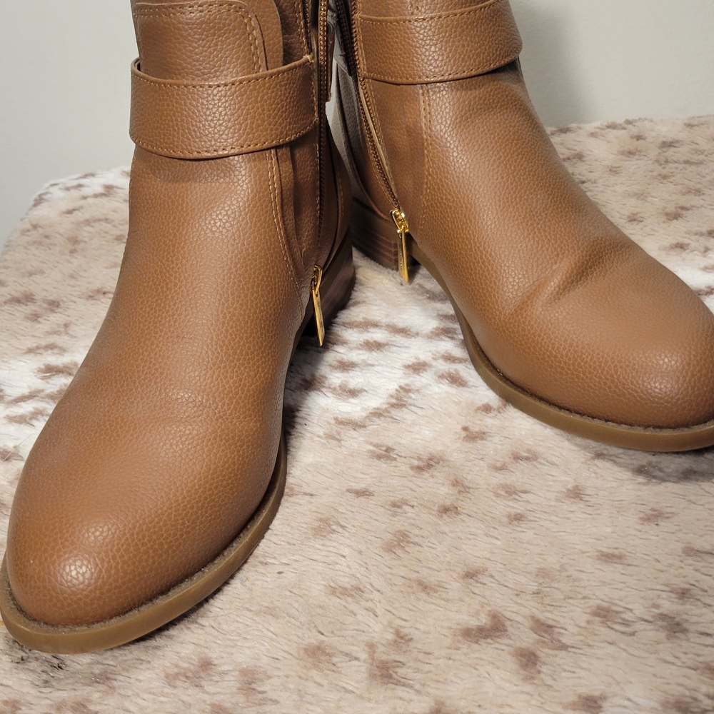 Michael Kors Brown Ankle Boots with Classic Design